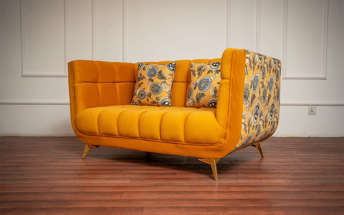 Oro Sofa