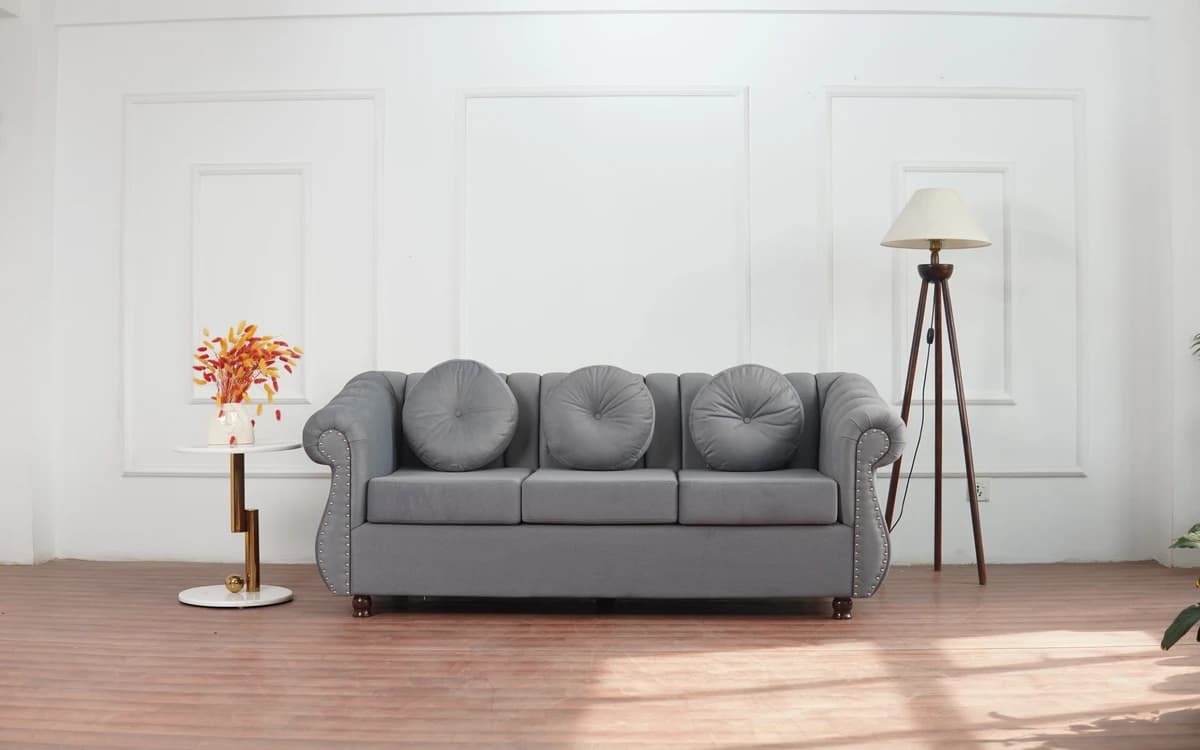 Wren Sofa